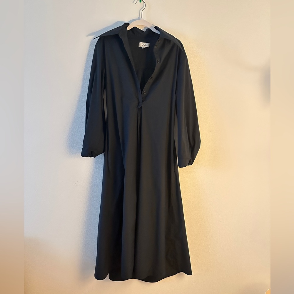 Cos dark grey maxi poplin dress with dramatic collar